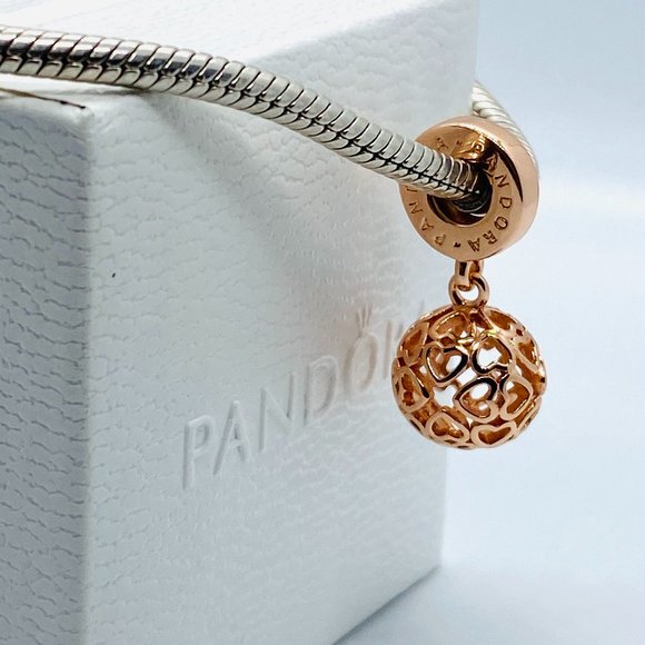 Pandora Harmonious Hearts Charm Flash 